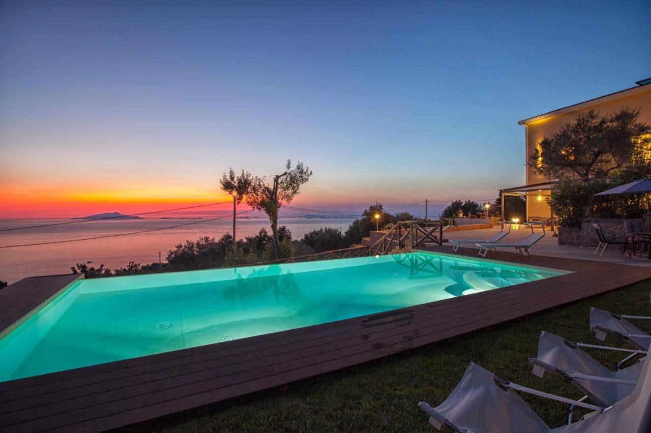 Resort Ferrara Villa Multa Quies Massa Lubrense Exterior photo